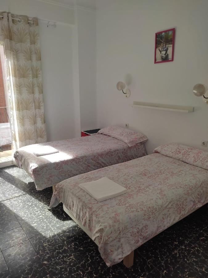 Apartamento Cuatro Carreres 瓦伦西亚 外观 照片