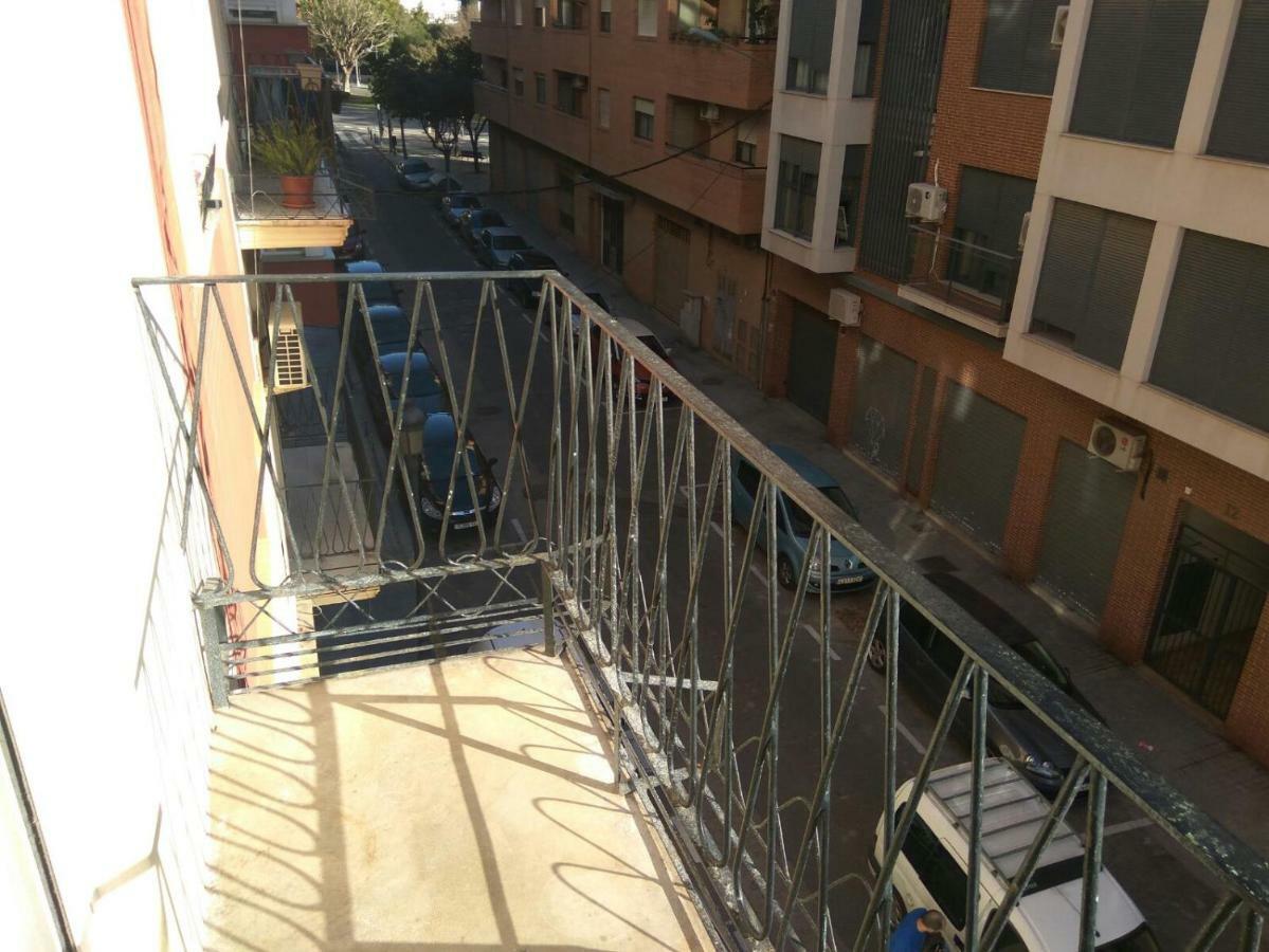Apartamento Cuatro Carreres 瓦伦西亚 外观 照片